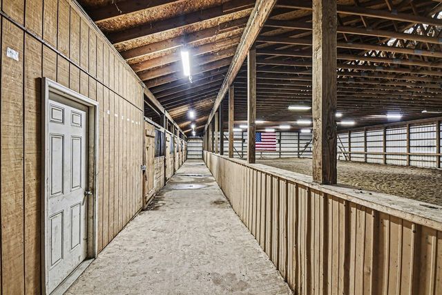 1595 Angling Road, Grandville, MI 49418