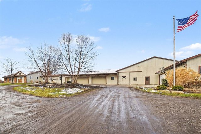 1595 Angling Road, Grandville, MI 49418