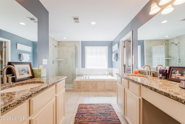 6913 Franklin Farmer Way, Louisville, KY 40229