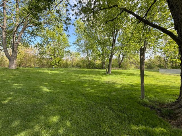 1318 Brandywine Road, Crown Point, IN 46307