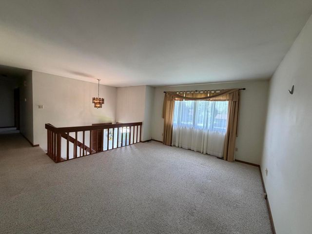 1318 Brandywine Road, Crown Point, IN 46307