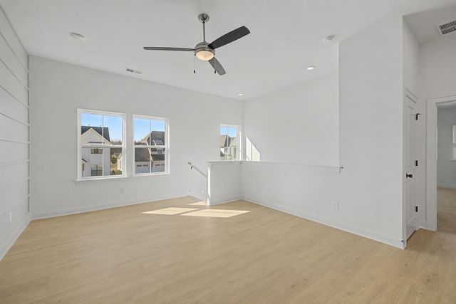 5747 Sagebrush Dr, Murfreesboro, TN 37129