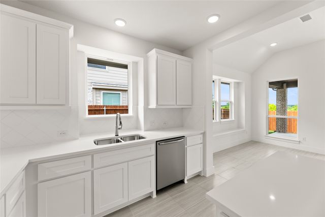 8720 Heartland Drive, Fort Worth, TX 76123