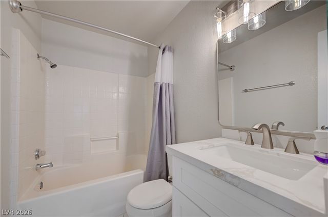 7554 Glowing Ember Court 201, Las Vegas, NV 89130