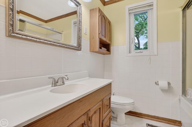 664 Sunrise Park Street, Genoa Twp, MI 48843