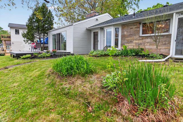 664 Sunrise Park Street, Genoa Twp, MI 48843