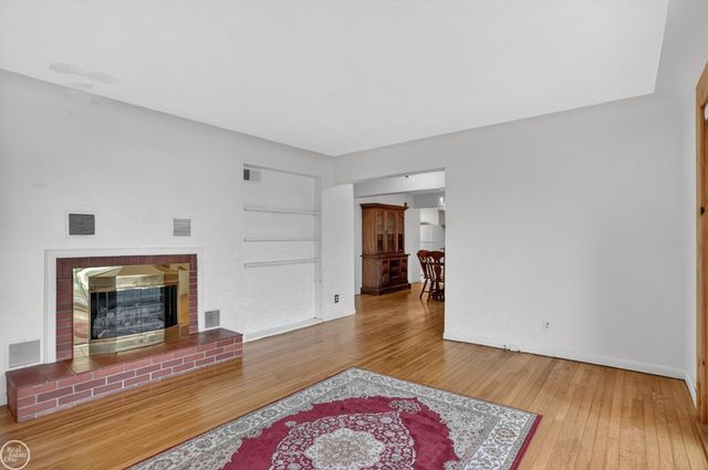 664 Sunrise Park Street, Genoa Twp, MI 48843