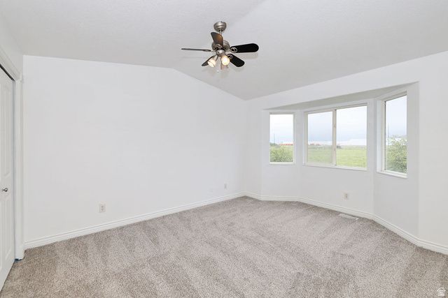 1012 W 1650 N, Harrisville, UT 84404