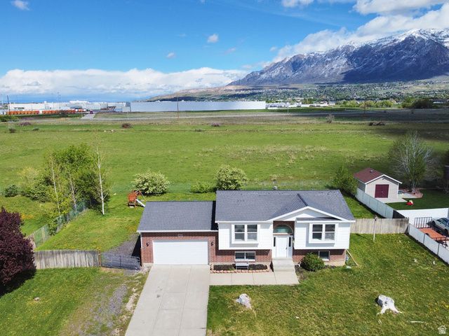 1012 W 1650 N, Harrisville, UT 84404