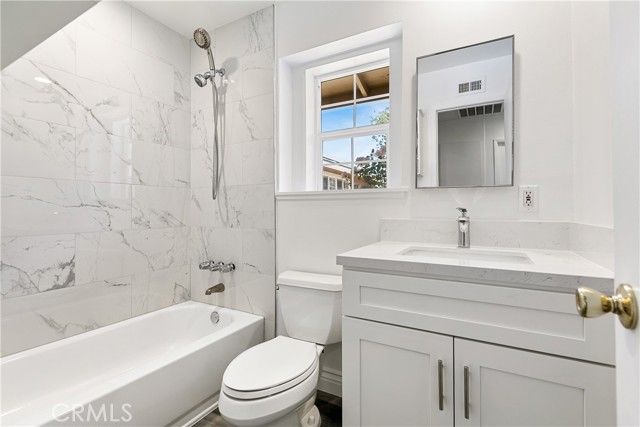 6229 Platt Avenue, Woodland Hills (los Angeles), CA 91367