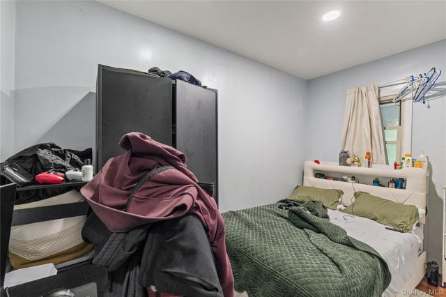 9550 112th street, Richmond Hill S., NY 11419