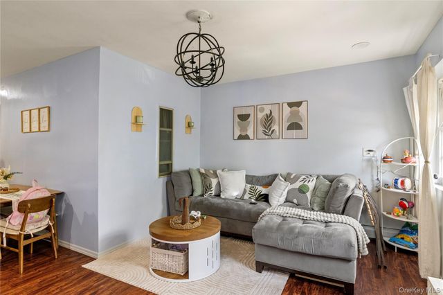 9550 112th street, Richmond Hill S., NY 11419