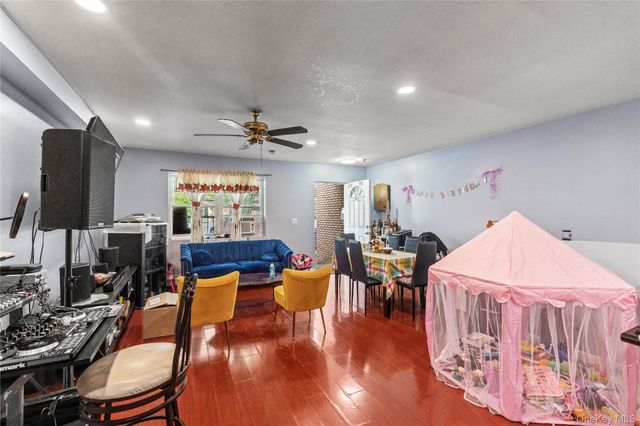 9550 112th street, Richmond Hill S., NY 11419