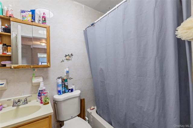 9550 112th street, Richmond Hill S., NY 11419