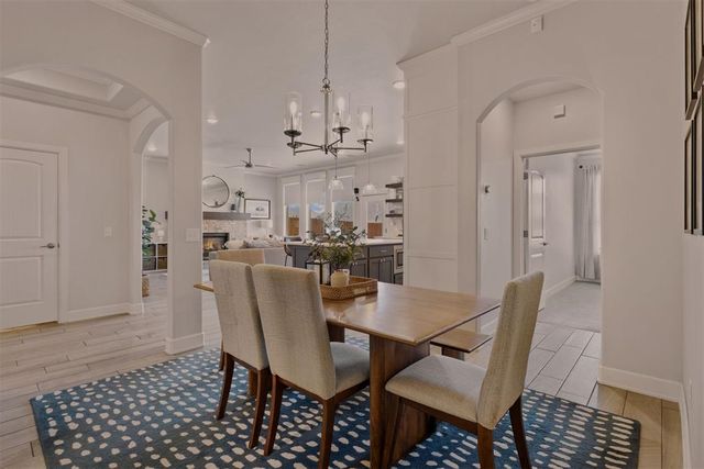 8124 Crew Lane, Edmond, OK 73034