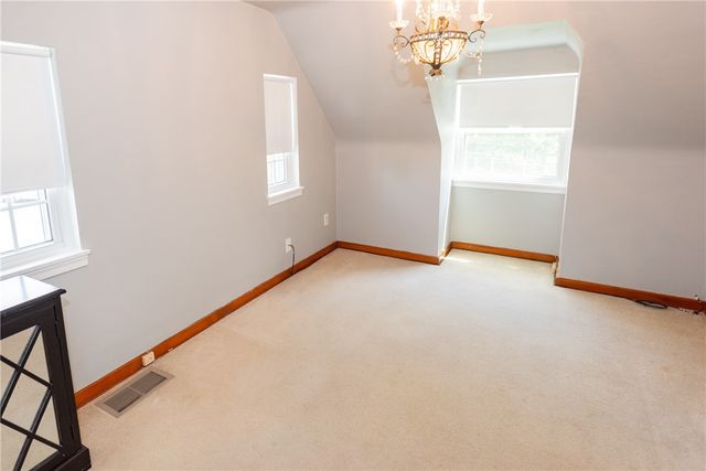 109 9th Ave, Ross Twp, PA 15229