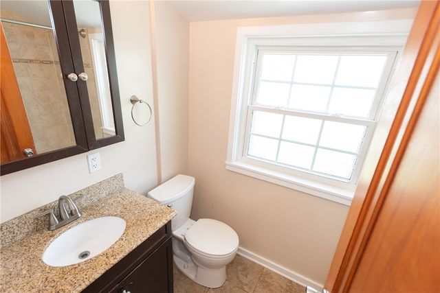 109 9th Ave, Ross Twp, PA 15229