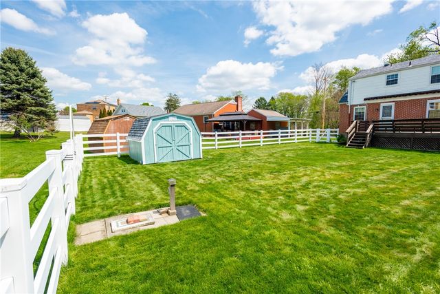 109 9th Ave, Ross Twp, PA 15229