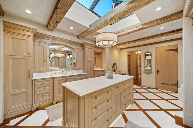 15 Montage Way, Laguna Beach, CA 92651