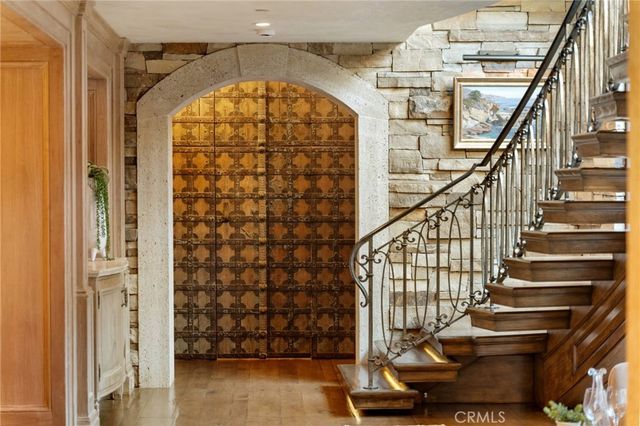 15 Montage Way, Laguna Beach, CA 92651