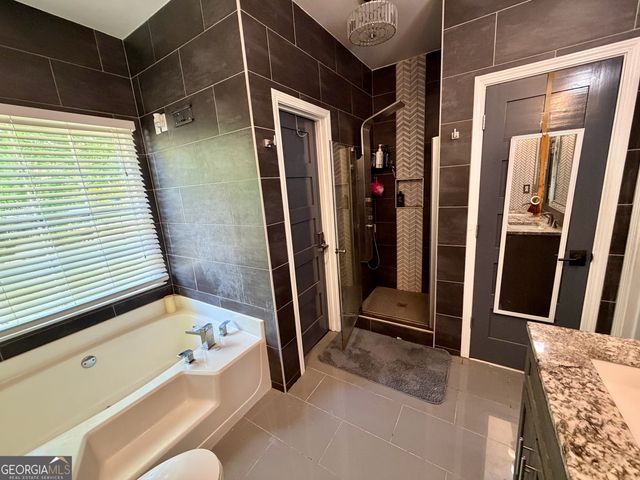 132 Crowell Road SE, Conyers, GA 30094