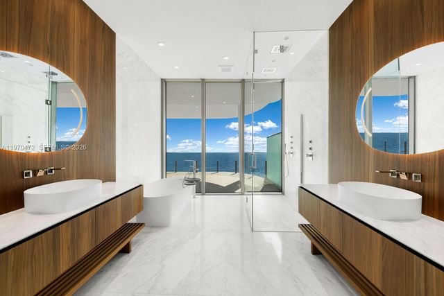 5 Grove Isle Drive M301, Coconut Grove, FL 33133