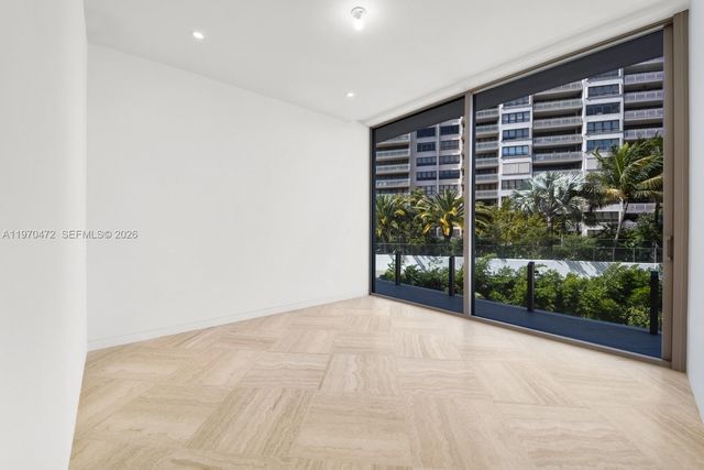 5 Grove Isle Drive M301, Coconut Grove, FL 33133