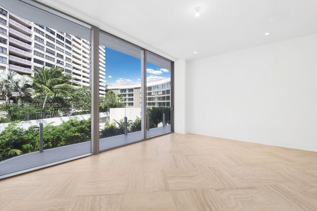 5 Grove Isle Drive M301, Coconut Grove, FL 33133