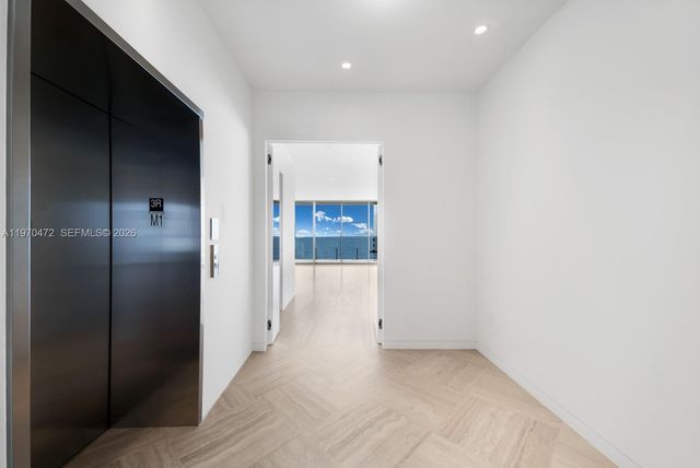 5 Grove Isle Drive M301, Coconut Grove, FL 33133