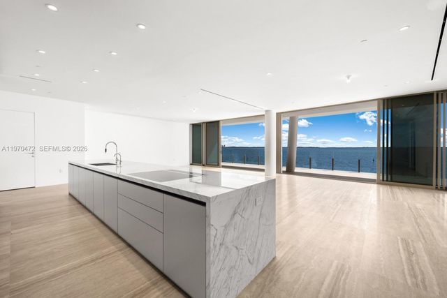 5 Grove Isle Drive M301, Coconut Grove, FL 33133