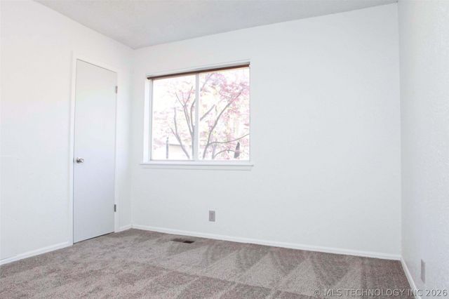 12442 E 13th Place, Tulsa, OK 74128