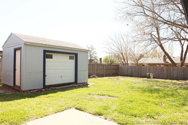 12442 E 13th Place, Tulsa, OK 74128