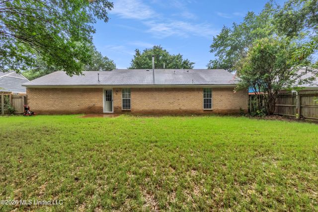 7155 Redfern Drive, Horn Lake, MS 38637