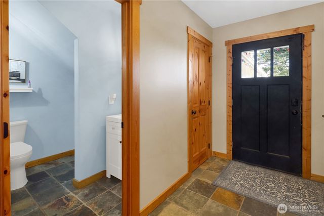 8457 Benson Road, Lynden, WA 98264