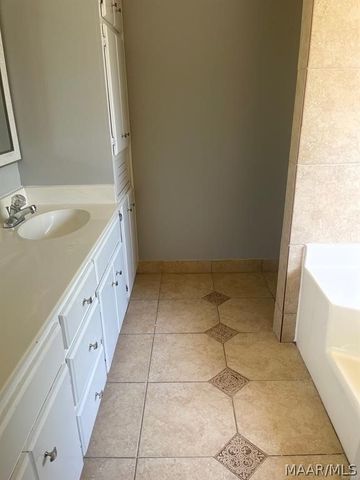 6605 DENHAM Court, Montgomery, AL 36116