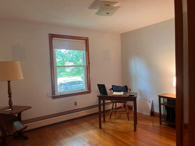 33 Rand Ave, Attleboro, MA 02703
