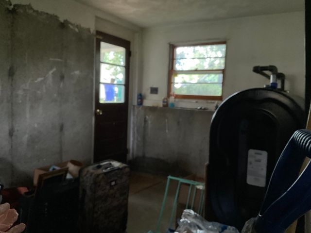 33 Rand Ave, Attleboro, MA 02703