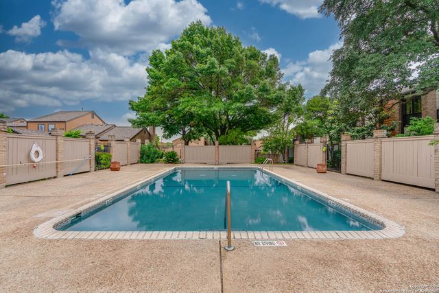 8919 Wickfield, San Antonio, TX 78217