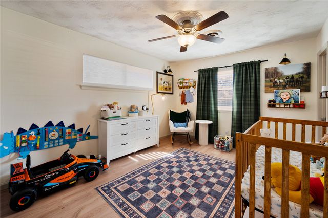 810 Danish Drive, Grand Prairie, TX 75050