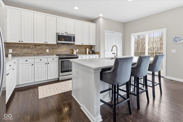 13049 Raritan Drive, Fishers, IN 46038