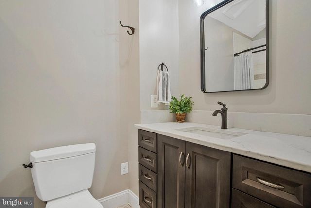 7785 SWAN LN, Owings, MD 20736