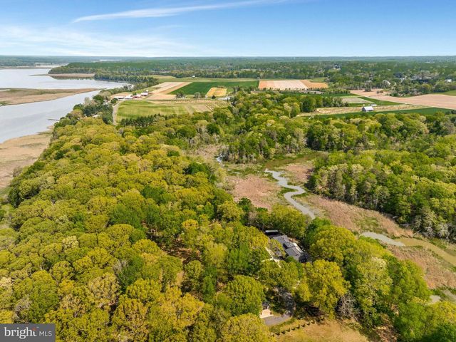 7785 SWAN LN, Owings, MD 20736