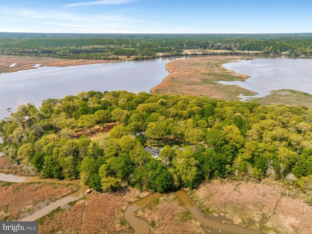 7785 SWAN LN, Owings, MD 20736