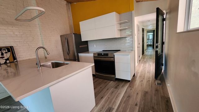 903 Franklin St, Louisville, KY 40206