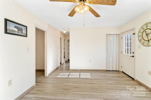 34 Scot Turn None, Mill Spring, NC 28756