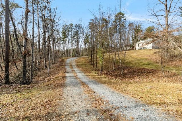 34 Scot Turn None, Mill Spring, NC 28756