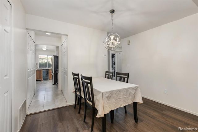 31444 Orchard, Farmington Hills, MI 48334