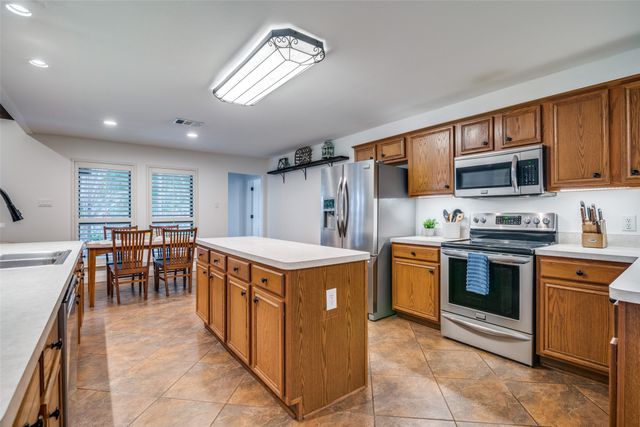 125 Jerome Pr, Fate, TX 75189