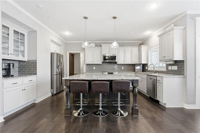 2410 NE 111th Terrace, Kansas City, MO 64155