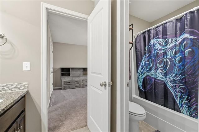 2410 NE 111th Terrace, Kansas City, MO 64155